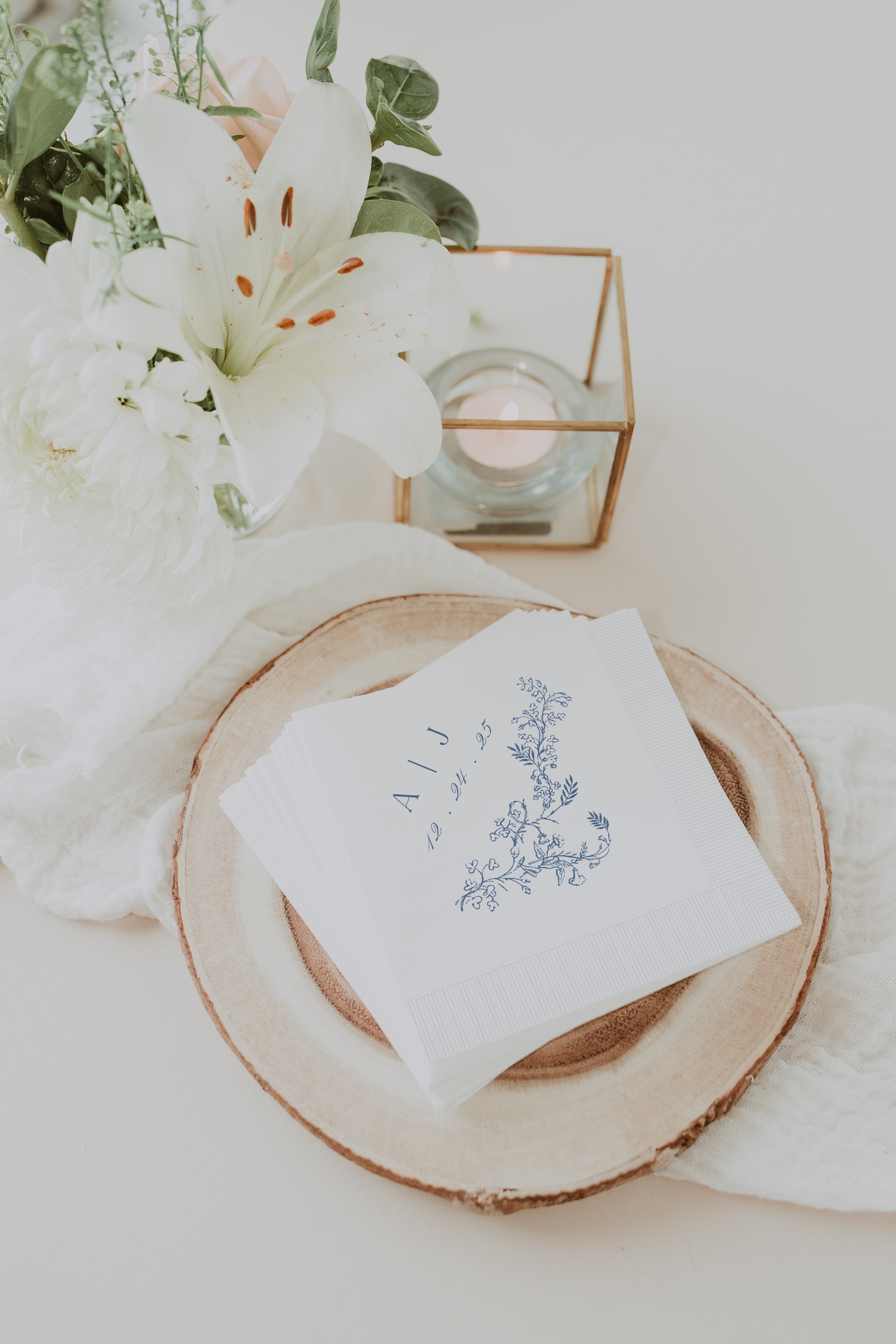 Vintage Chinoiserie Napkin