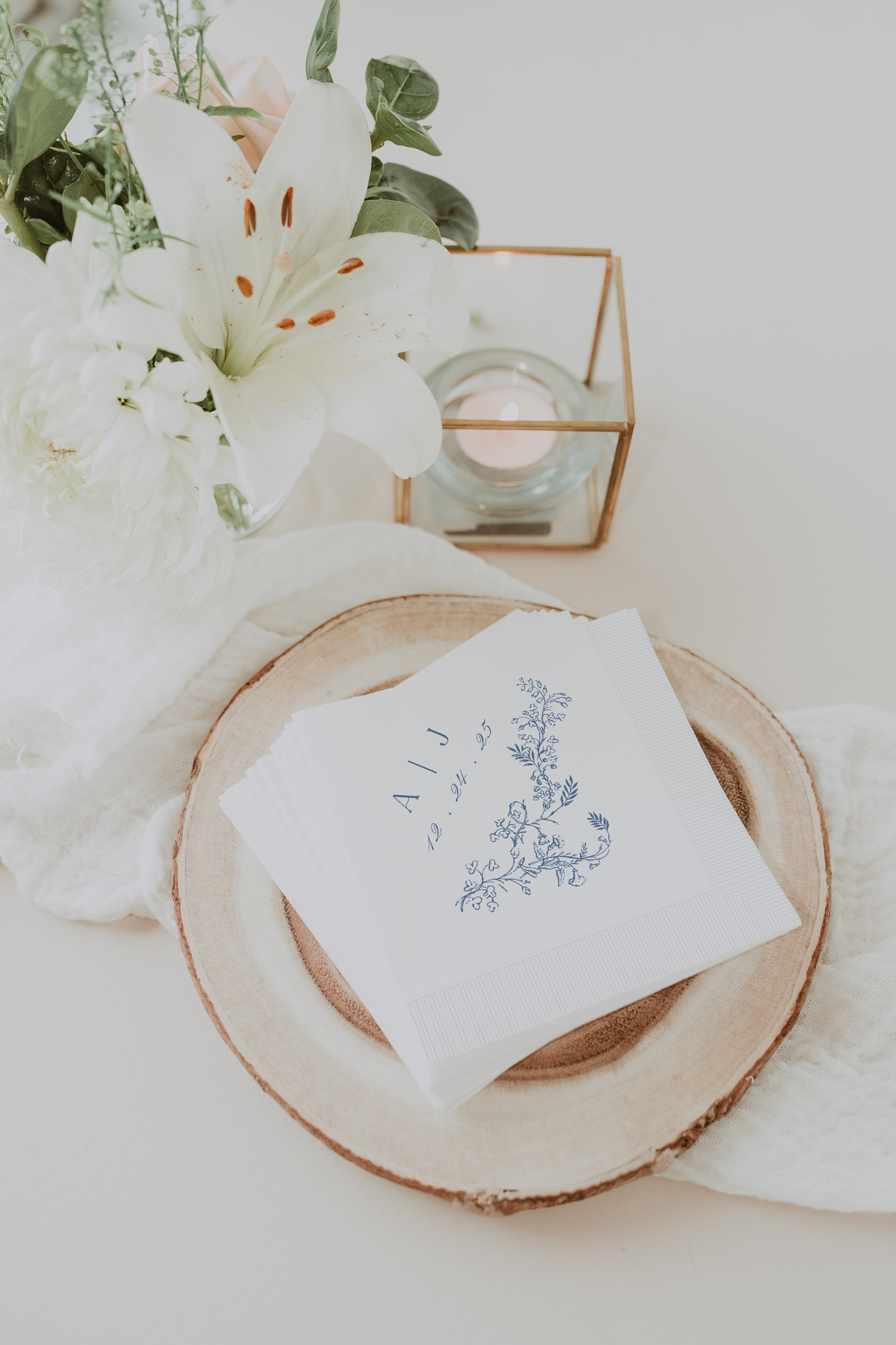 Vintage Chinoiserie Napkin